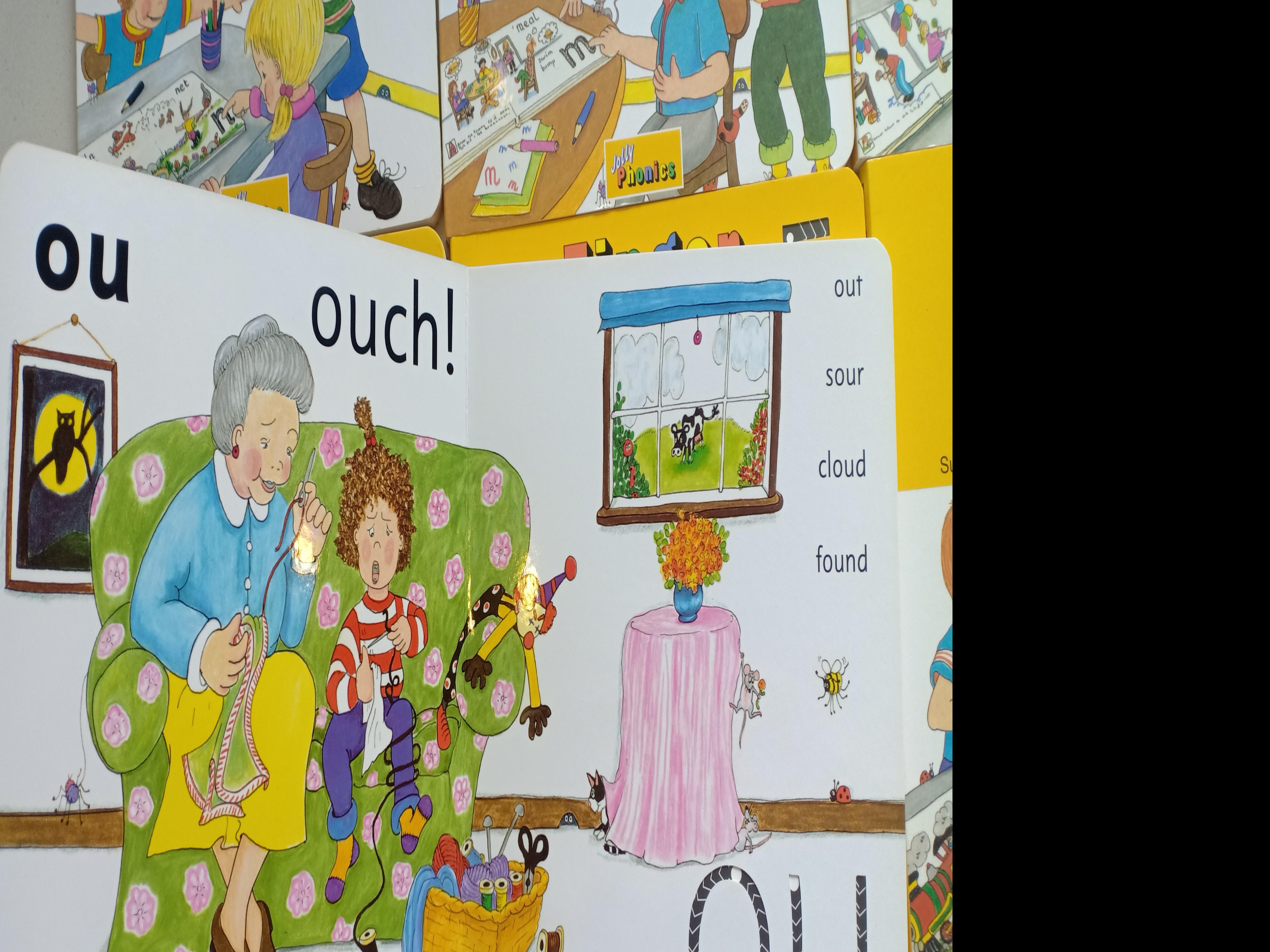 Jolly phonics finger books ( hardcover ), Hobbies & Toys, Books