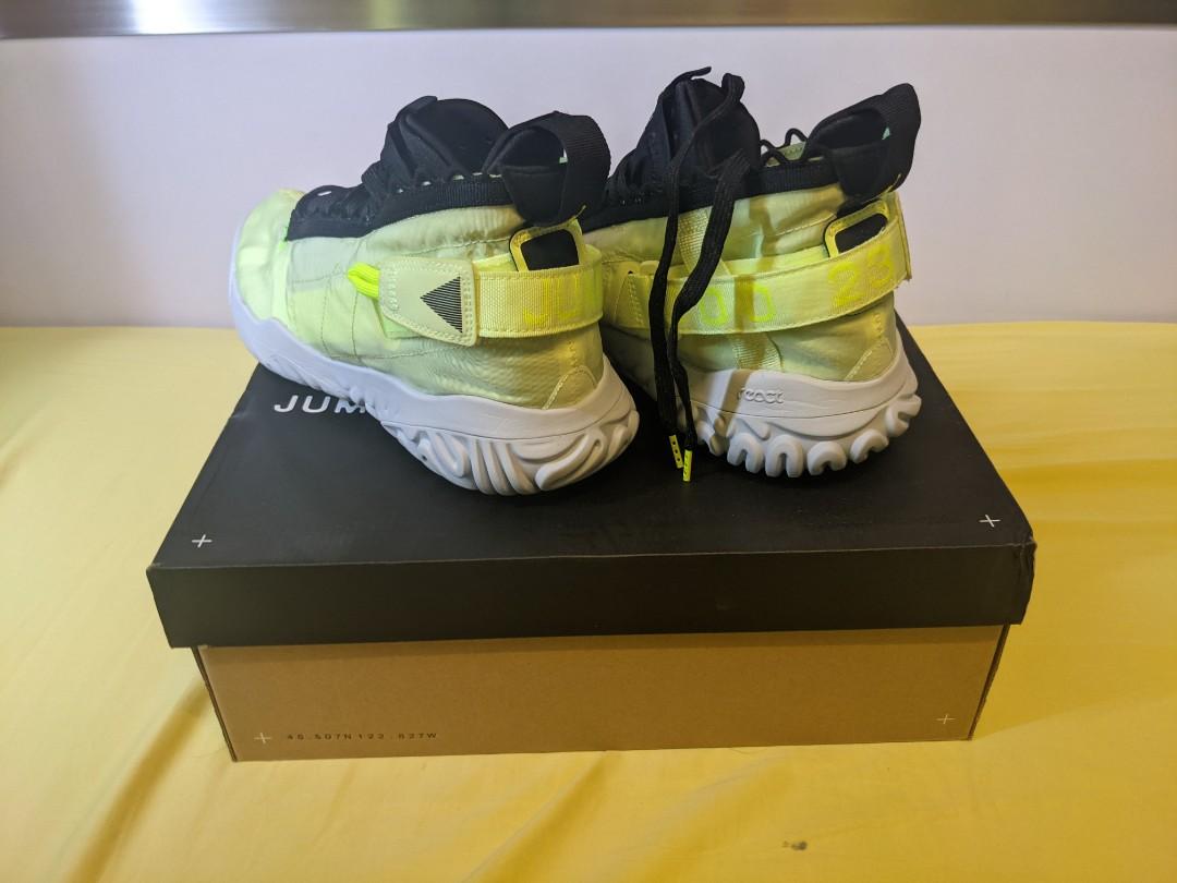 Jordan proto react US10