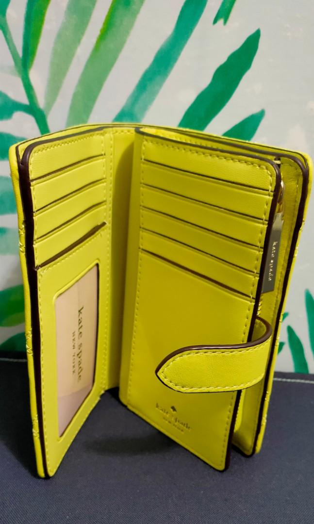 Kate Spade Natalia Frosty Lime Medium Compact Bi-Fold (Category: Luxury Bags & Wallets) located in Makati City. Submitted by pinaypreneur (Listing ID 1103021798, Image 2). Description: Brand new and Fresh from the USA. Original Price $189 Latest Kate Spade Bi Fold Wallet..