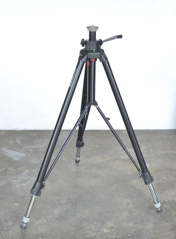 Manfrotto(マンフロット) トライアウト三脚 058B: 三脚・一脚 Manfrotto(マンフロット) トライアウト三脚 058B: 三脚・一脚