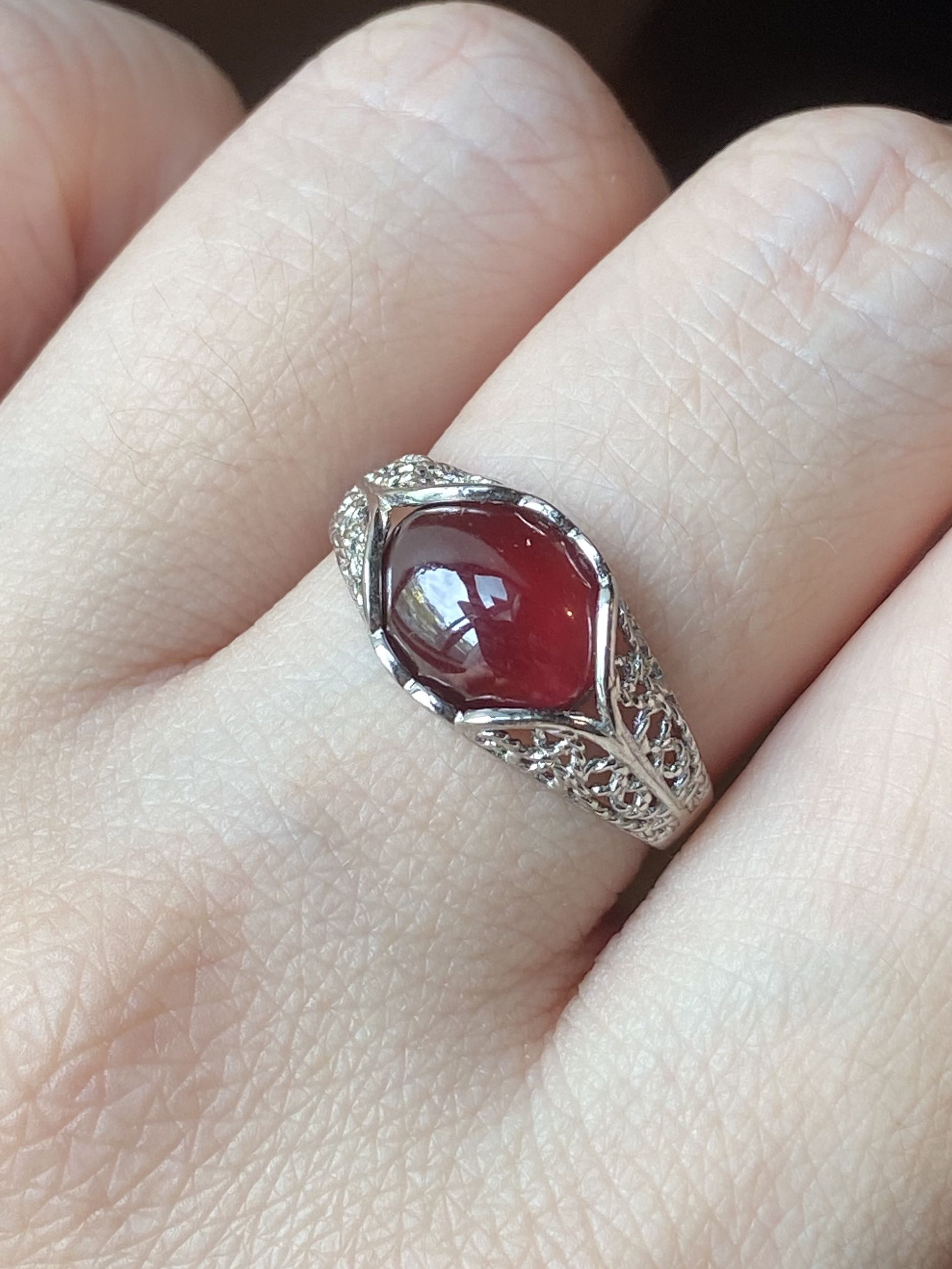 Garnet top cabochon ring