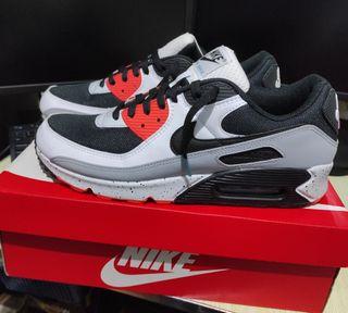 Nike Airmax 90 essential Color: MonsoonBlue, Men's Fashion, Footwear,  Sneakers on Carousell