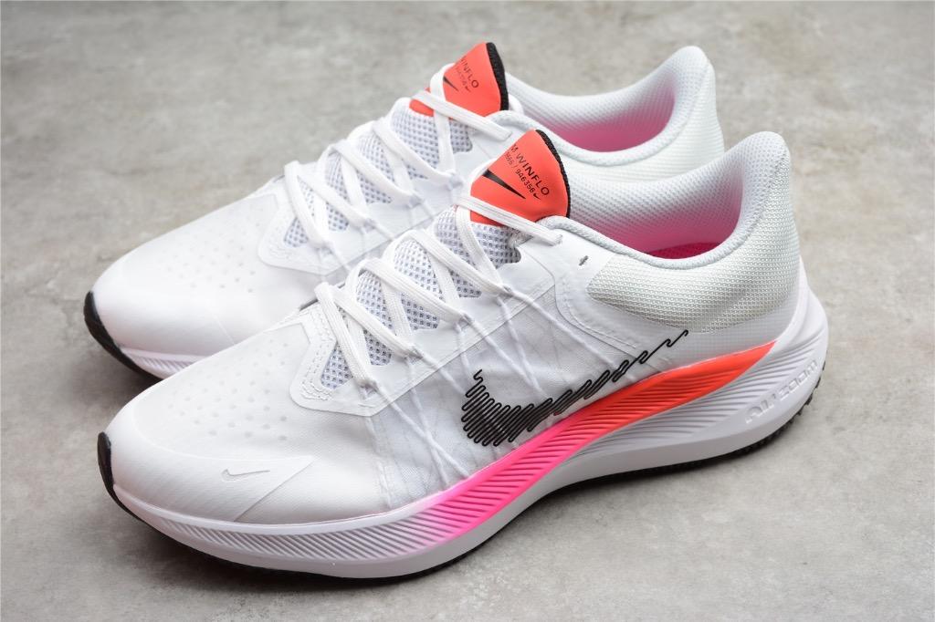 Nike zoom best sale fly flyknit 44
