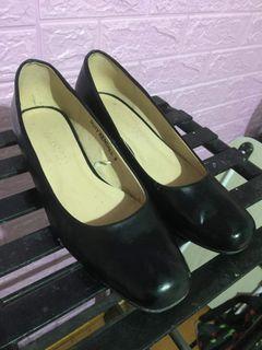 Pre-loved BRANDED SHOES