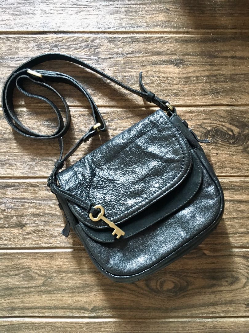 Fossil clearance peyton small
