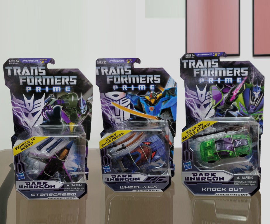 RARE Transformers Prime Dark Energon Exclusive Starscream