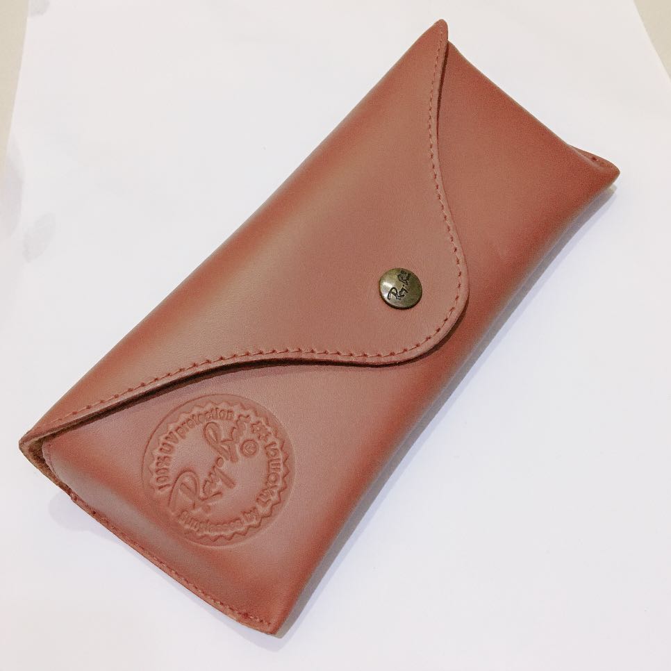 RAY BAN SPECIAL EDITION CASE Women s Fashion Watches