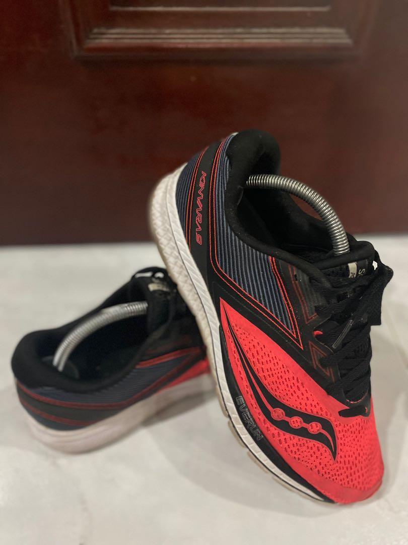 Saucony Kinvara 9 Men s Fashion Footwear Sneakers on Carousell