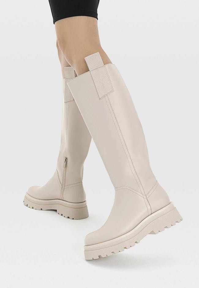 Over the knee outlet boots stradivarius