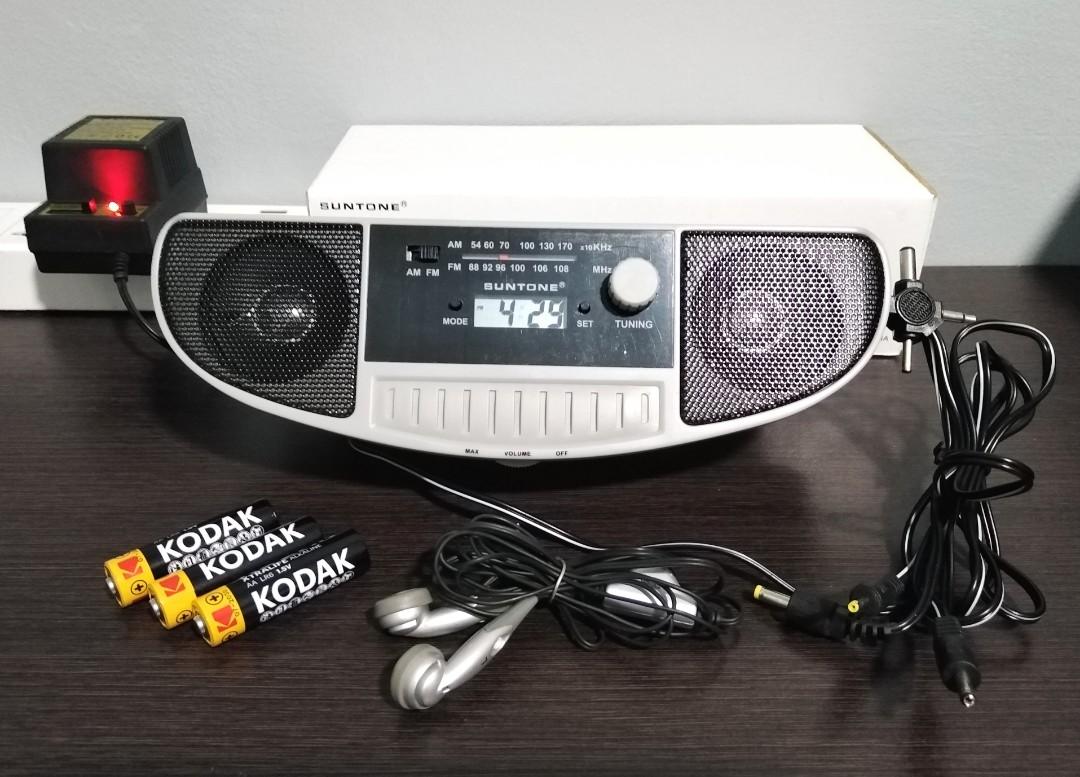 Suntone Am Fm Radio with Digital Clock and Alarm AC DC Power, Audio ...