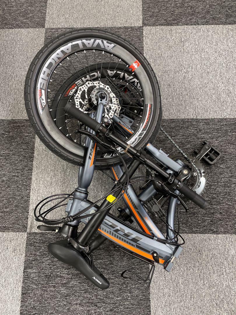 Avalanche 20 inch bike Clearance