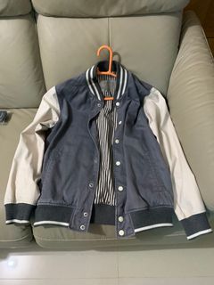 （分類：）位於 。 由 hpoon93 提交（商品編號 1103060236，圖片 1）。簡介： 。