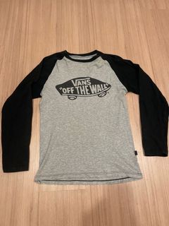 (Category: ) located in . Submitted by generationclothing (Listing ID 1103073746, Image 1). Description: .