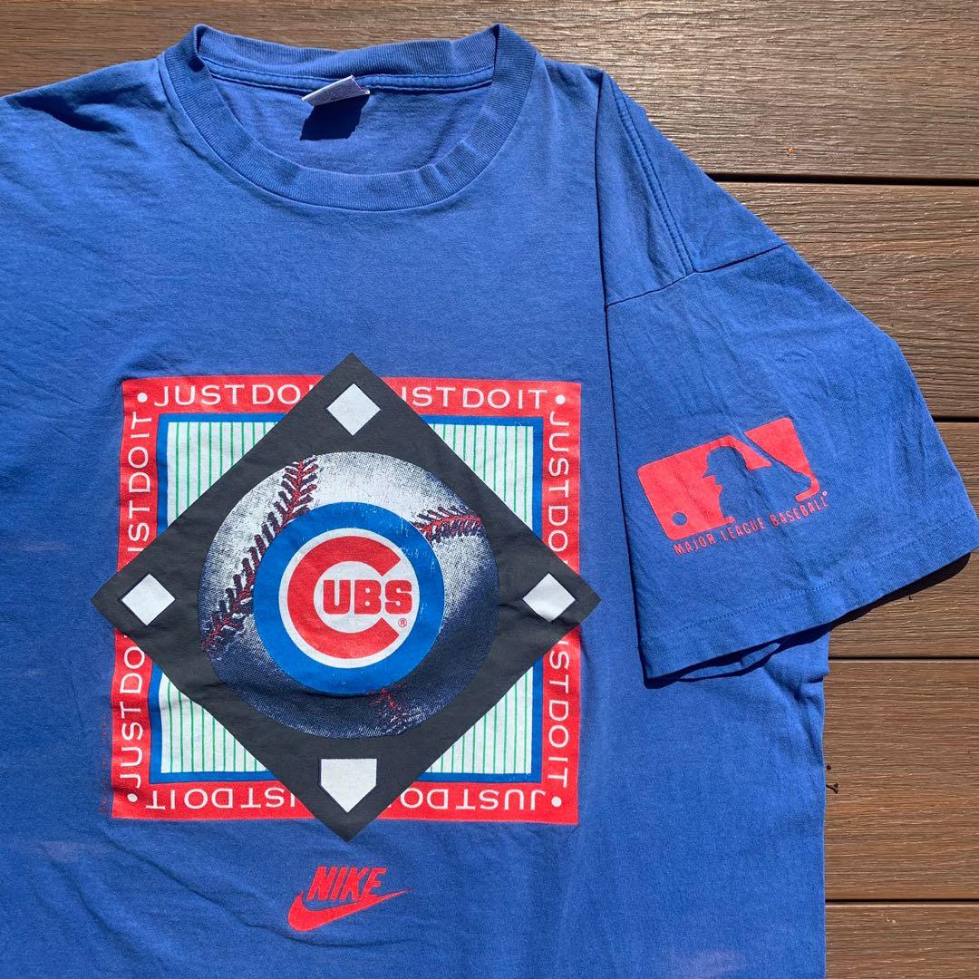 vintage nike mlb chicago cubs tee, Men's Fashion, Tops & Sets