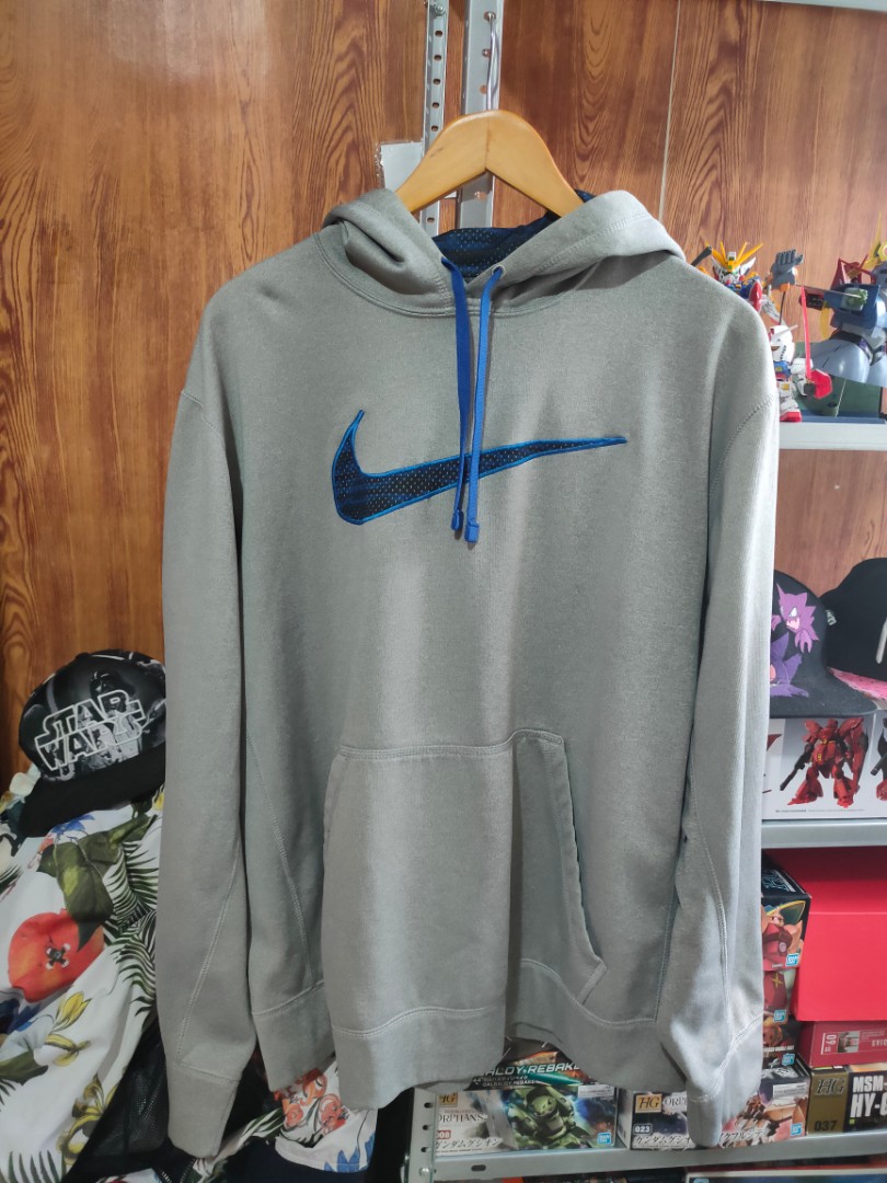 nike therma fit hoodie xl