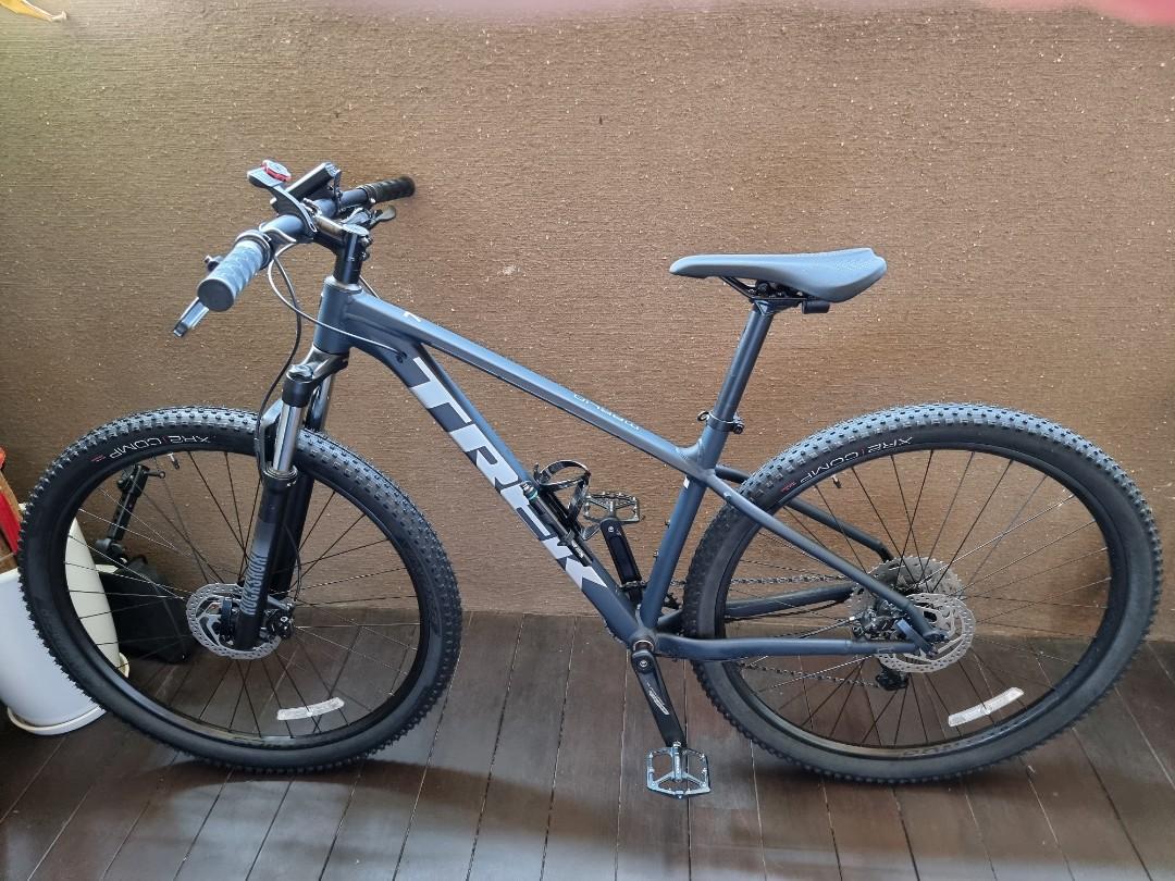 Trek marlin sales 7 pedals