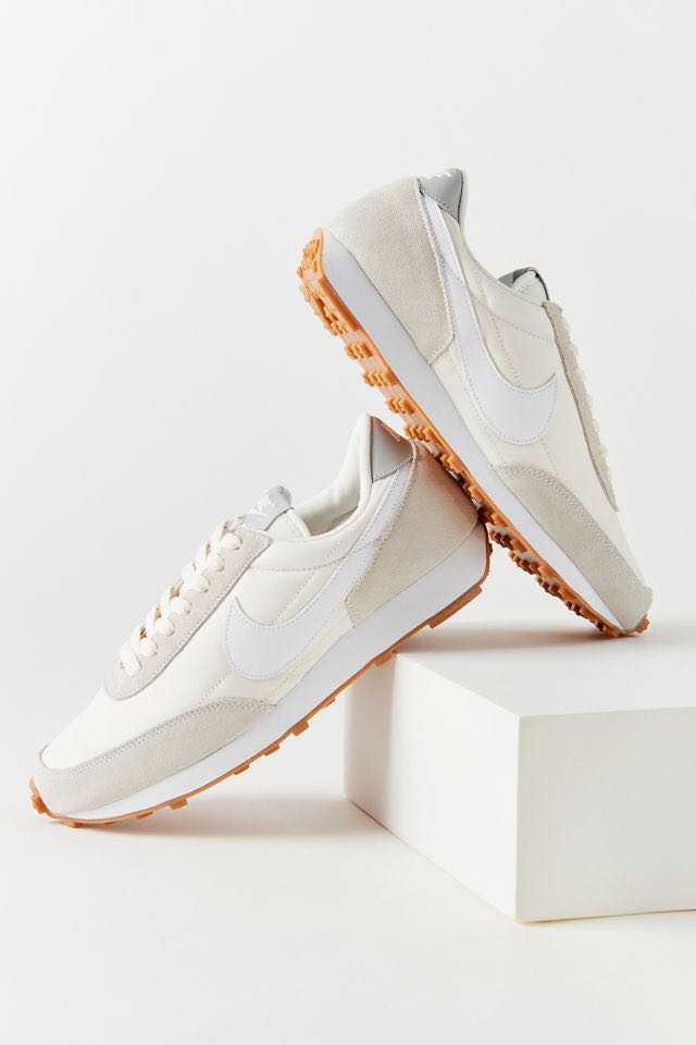 nike daybreak offwhite