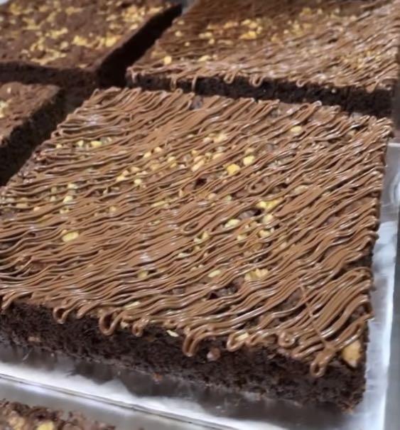 Special Big Brownies, Food & Drinks, Homemade Bakes on Carousell