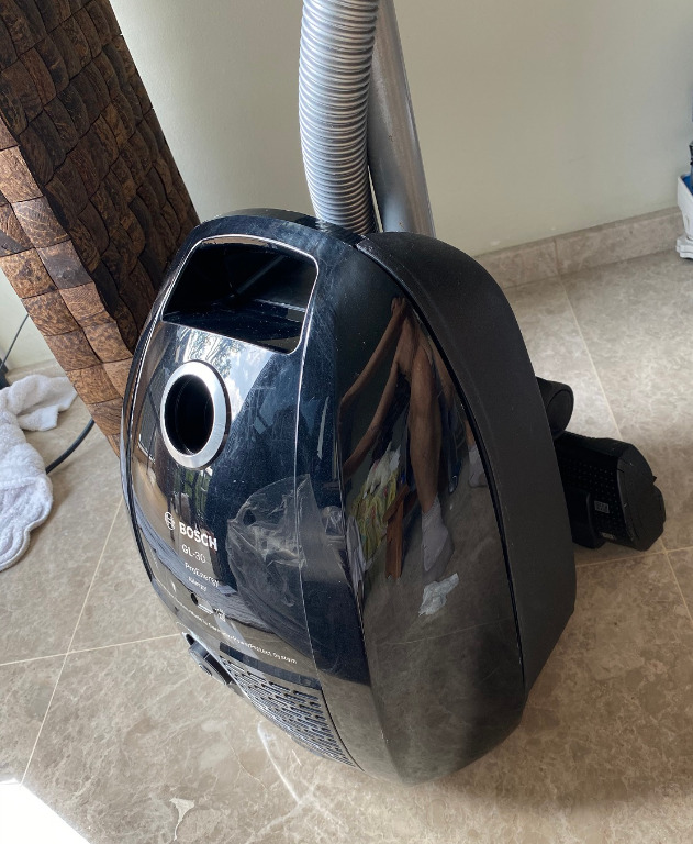 Bosch Vacuum GL30 Pro Energy Blue, TV & Home Appliances, Vacuum