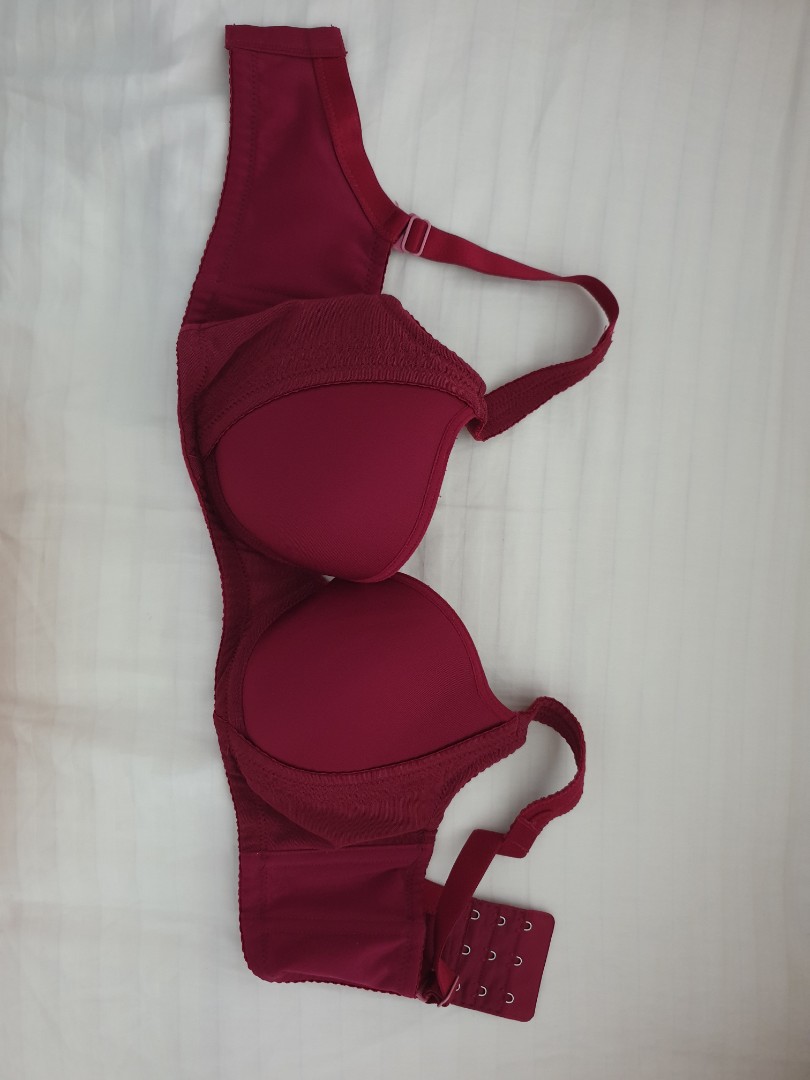 https://media.karousell.com/media/photos/products/2021/7/26/brand_new_maroon_color_bra_wit_1627267611_03fe988a.jpg