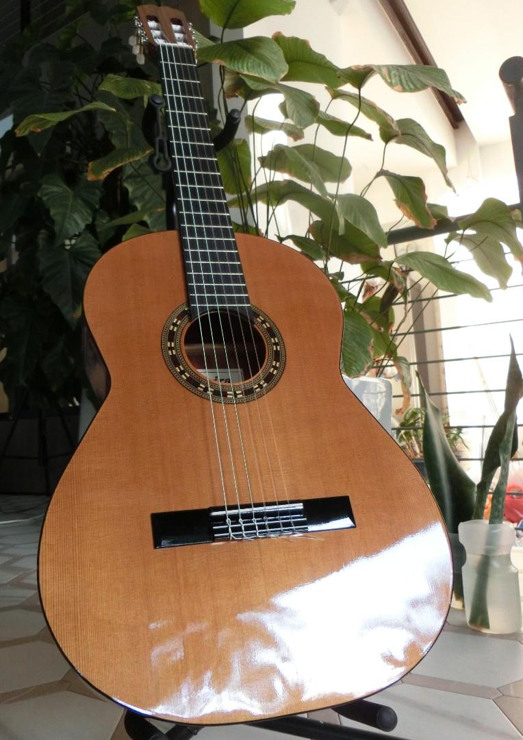 Admira Guitar Classic Solid Cedar Top MALAGA