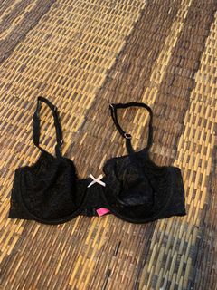 Victoria's Secret bra 34D/36C, Women's Fashion, Tops, Sleeveless