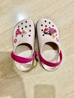(Category: ) located in . Submitted by llooloo (Listing ID 1103293203, Image 1). Description: .