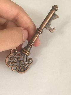(Category: ) located in . Submitted by panda_treasure_trove (Listing ID 1103192467, Image 1). Description: .