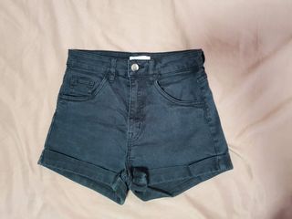 (Category: ) located in . Submitted by tradesokay (Listing ID 1103193834, Image 1). Description: .