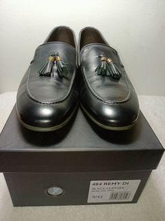 Dune Leather Slip-ons
