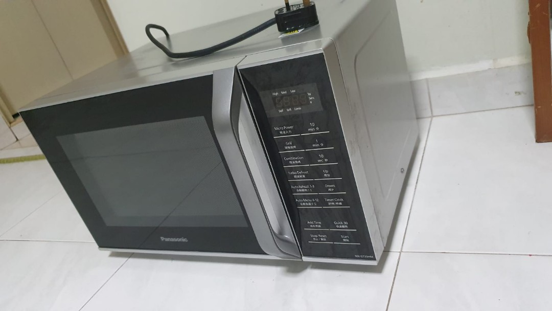Fairly used, Microwave Oven 2 years old., TV & Home Appliances