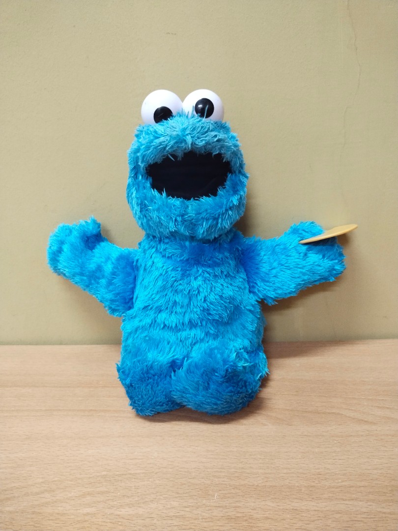 Sesame Street Feed Me Cookie Monster Plush