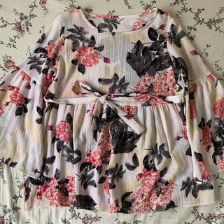 (Category: ) located in . Submitted by shehanaz99 (Listing ID 1103212258, Image 1). Description: .