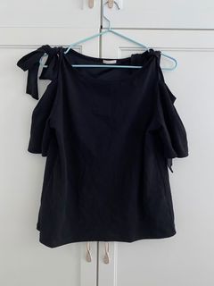 （分類：）位於 。 由 sell.clothes.2021 提交（商品編號 1103147540，圖片 1）。簡介： 。