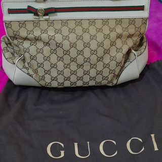 (Category: ) located in . Submitted by sassygchanel (Listing ID 1103273499, Image 1). Description: .