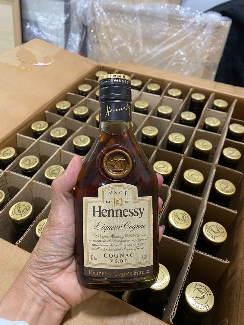 Hennessy V.S.O.P 陳年老酒0.20 L, 嘢食& 嘢飲, 酒精飲料- Carousell