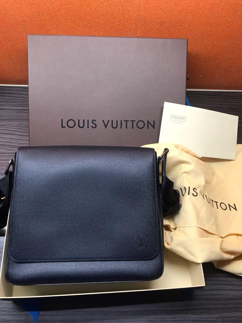 Louis Vuitton Blue Taiga Leather Roman PM Messenger Bag Louis Vuitton