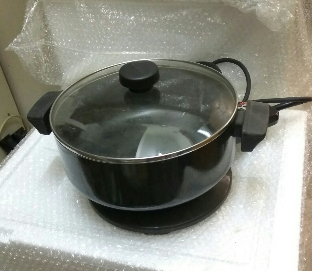 Meyer electric fryer 24 cm電平底鑊, 家庭電器, 廚房電器, 焗爐及多士爐 Carousell