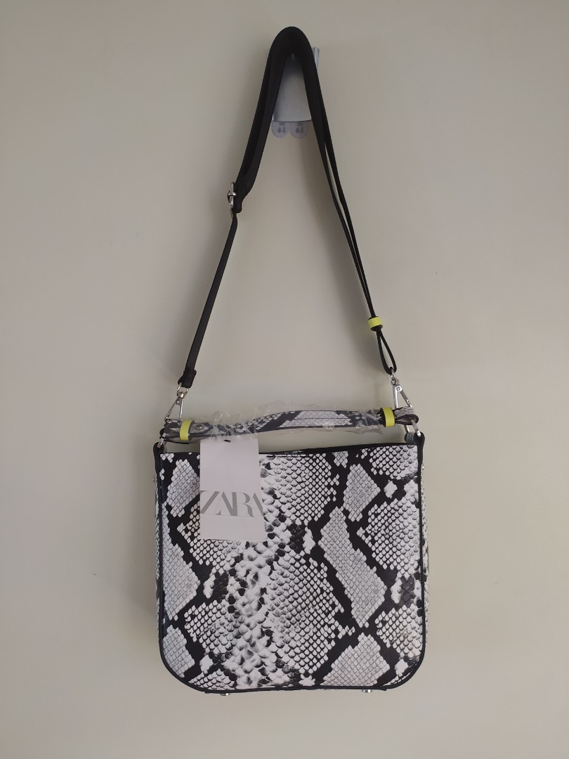 Snake print bag best sale zara