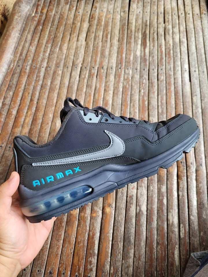 NIKE AIRMAX XE LIMITED EDITION