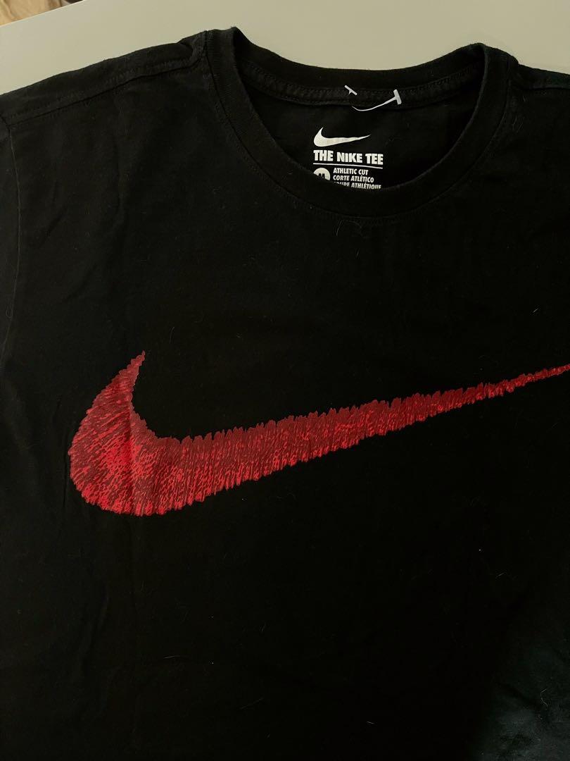 crayon nike shirt