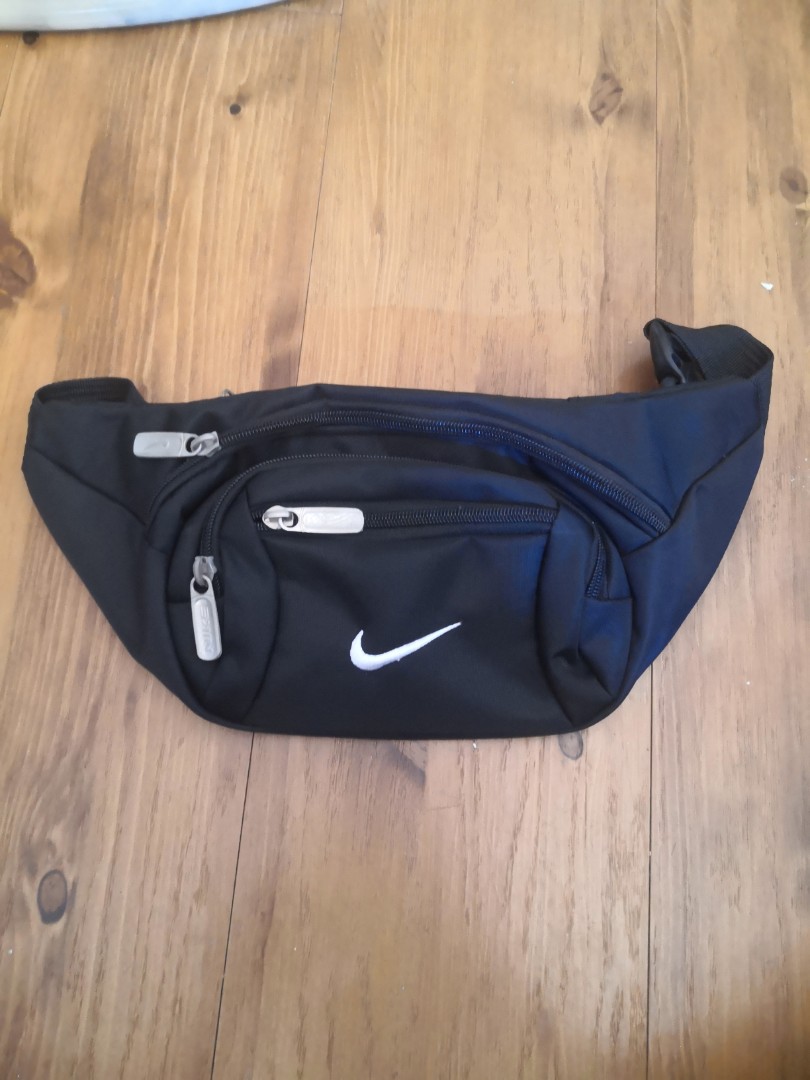 Nike Fanny pack Bum Bag, Men's Fashion, Bags, Belt bags, Clutches and ...