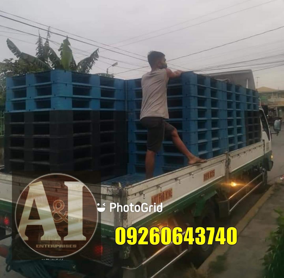 Plastic Pallet Paleta (Category: Construction & Building Materials) located in Quezon City. Submitted by Dr.Pallet (Listing ID 1103300135, Image 2). Description: Direct Supplier of used/2nd hand Wooden and Plastic Pallet 🕳️ light duty 🕳️ medium 🕳️ heavy duty Standard size.. 👉 1000x1200mm 👉 1100x1100mm Call or txt for more details.. 09260643740-kim arvee 😎.