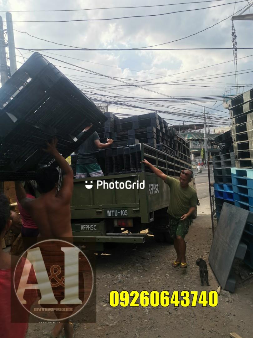 Plastic Pallet Paleta (Category: Construction & Building Materials) located in Quezon City. Submitted by Dr.Pallet (Listing ID 1103300135, Image 3). Description: Direct Supplier of used/2nd hand Wooden and Plastic Pallet 🕳️ light duty 🕳️ medium 🕳️ heavy duty Standard size.. 👉 1000x1200mm 👉 1100x1100mm Call or txt for more details.. 09260643740-kim arvee 😎.