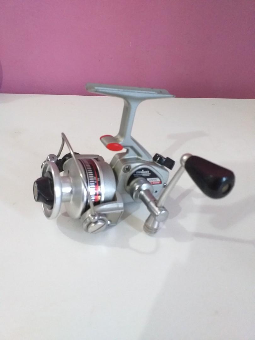 https://media.karousell.com/media/photos/products/2021/7/26/reel_daiwa_1000c_japan_1627284028_4cb509b2_progressive.jpg