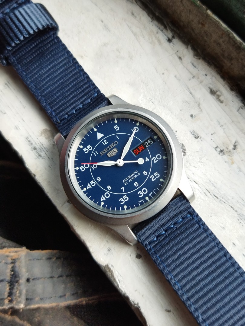 Seiko snk809 blue store