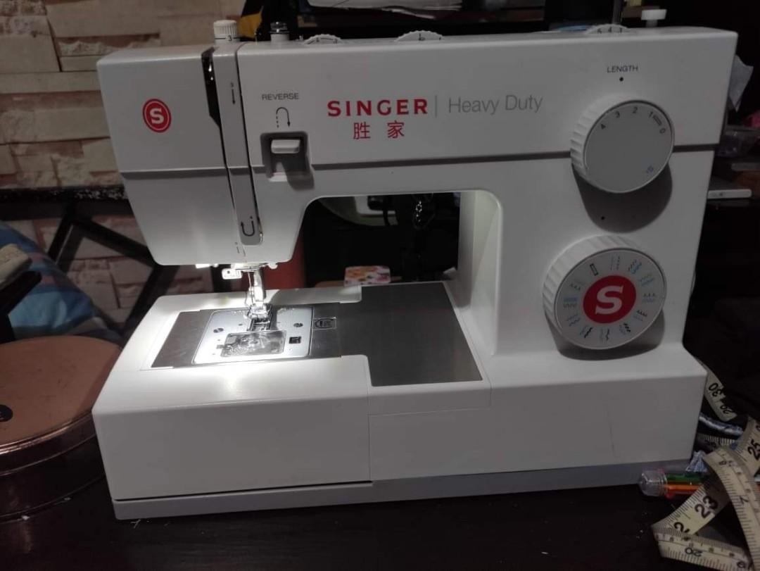 SINGER 5523 heavy Duty Sewing Machine, Furniture & Home Living, Home
