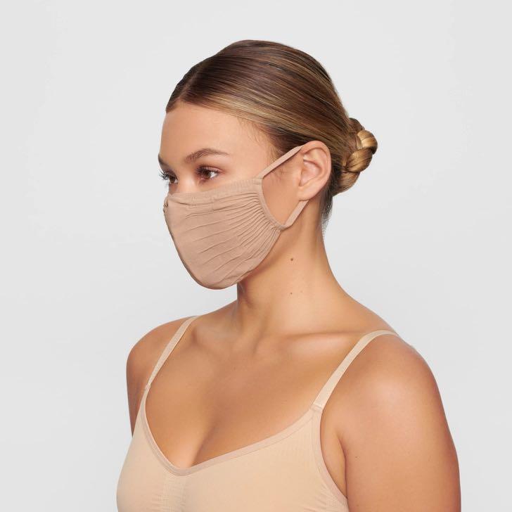 SKIMS, Accessories, Skims Seamless Face Mask Color Sienna
