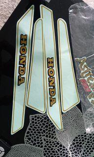 Stiker honda Fame