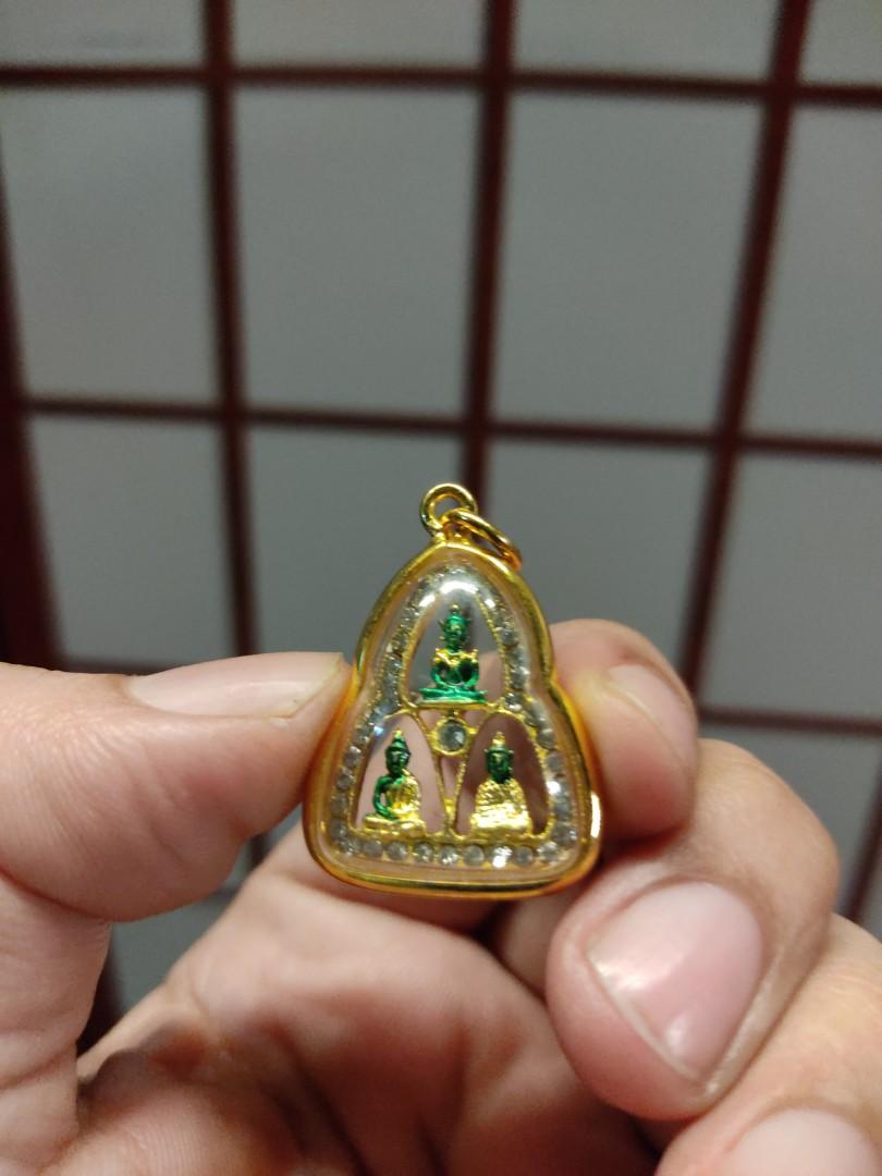 Thai Phra Keaw Emerald Buddha amulet